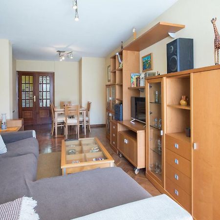 Jacobeando Apartment Саррия Екстериор снимка