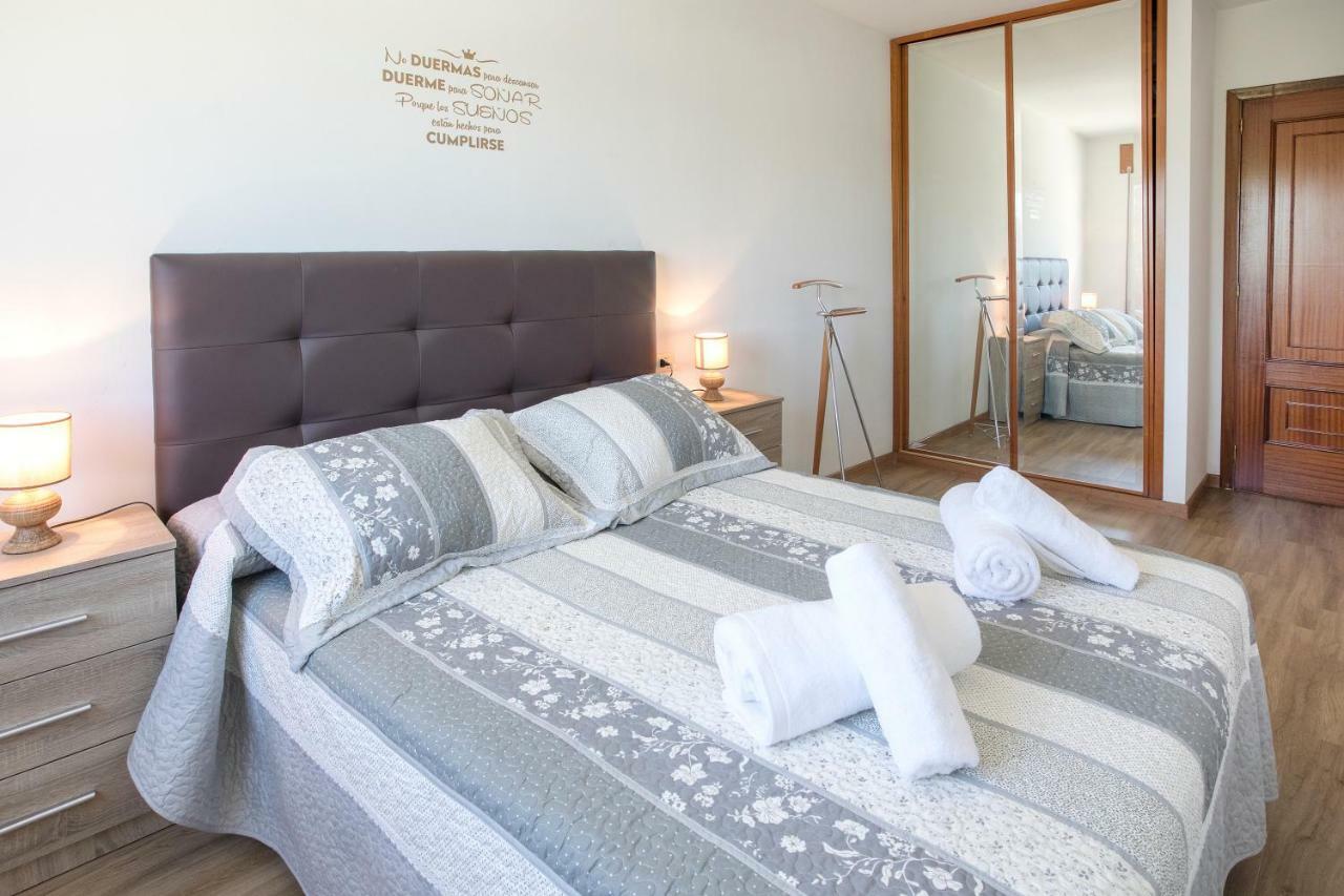 Jacobeando Apartment Саррия Екстериор снимка
