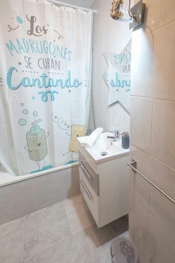 Jacobeando Apartment Саррия Екстериор снимка