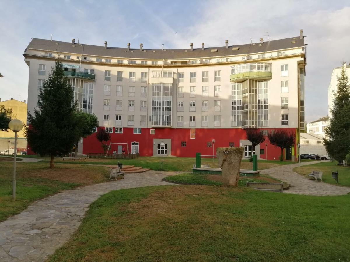 Jacobeando Apartment Саррия Екстериор снимка