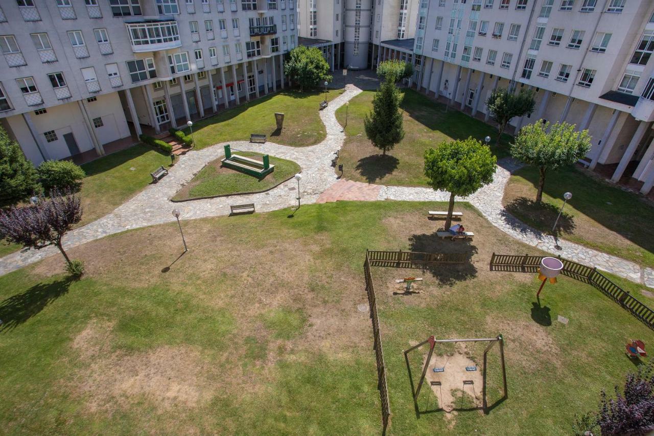 Jacobeando Apartment Саррия Екстериор снимка