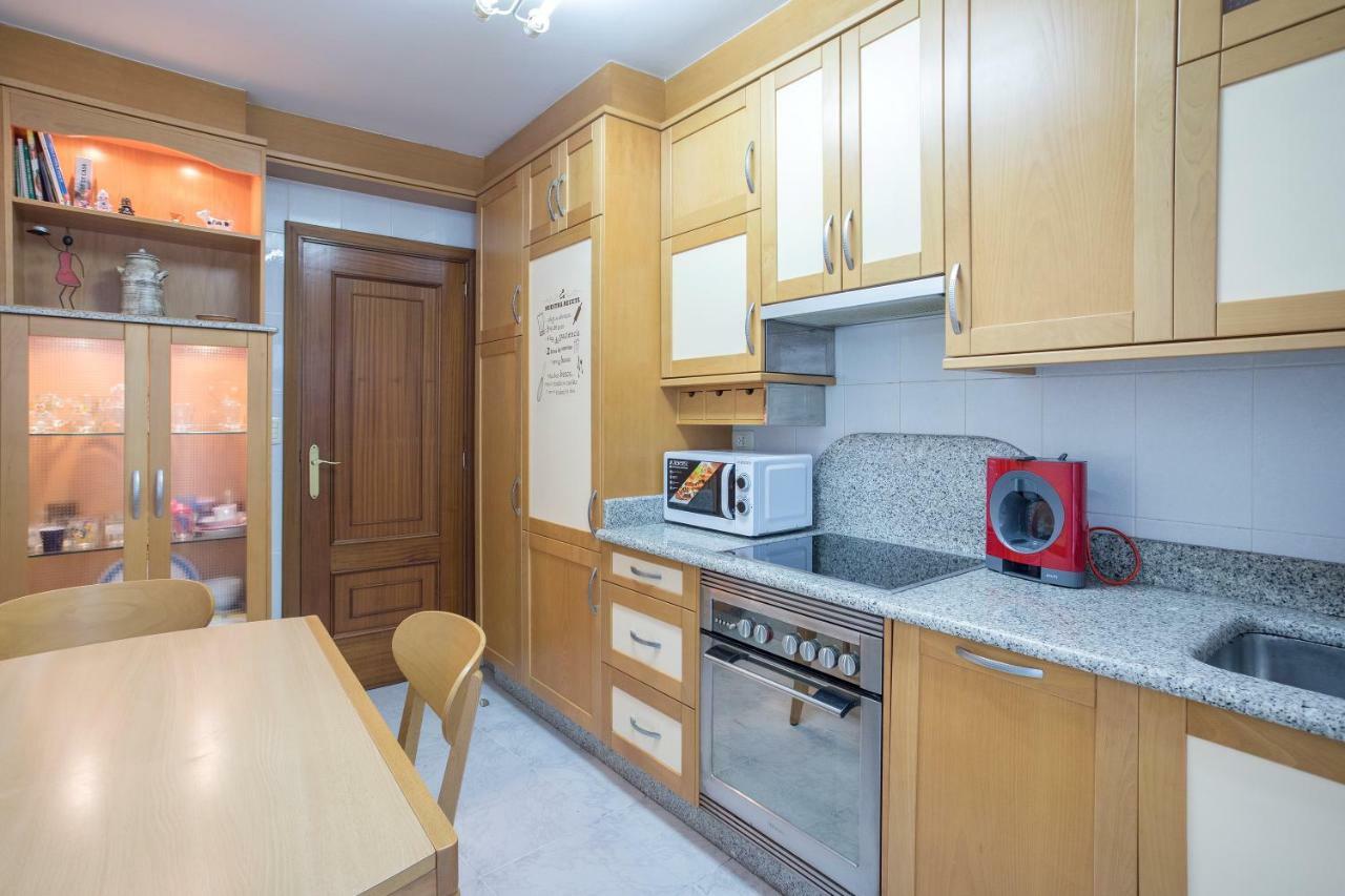 Jacobeando Apartment Саррия Екстериор снимка
